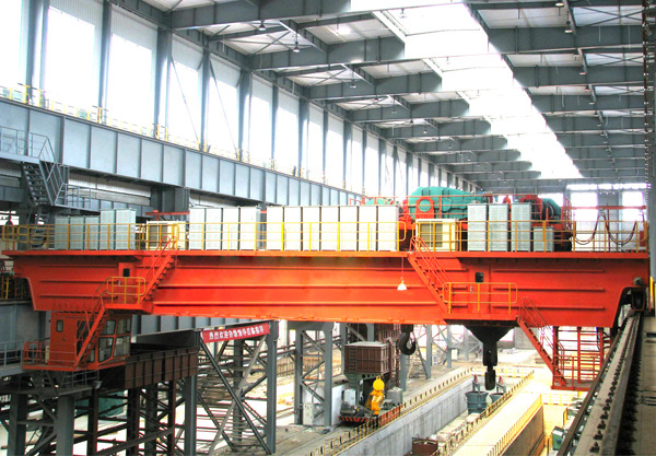 炼钢车间的钢包吊运冶金行车行吊如何作业